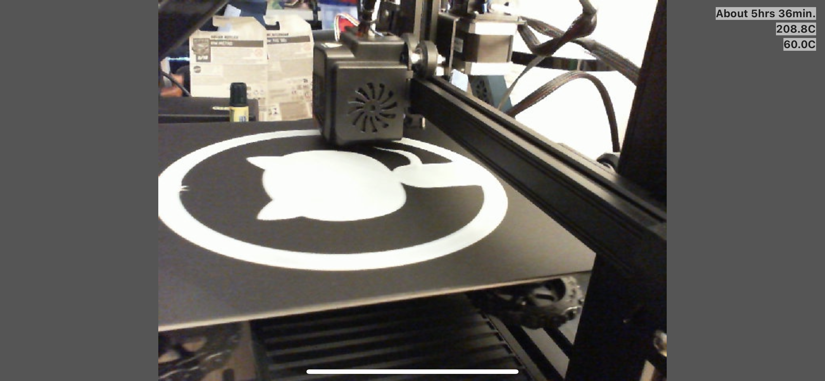 Progress screenshot of the white front diffuser from Octoprint